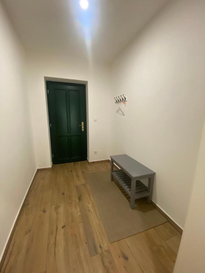 Apartmany Tachov - Tiny House ภายนอก รูปภาพ