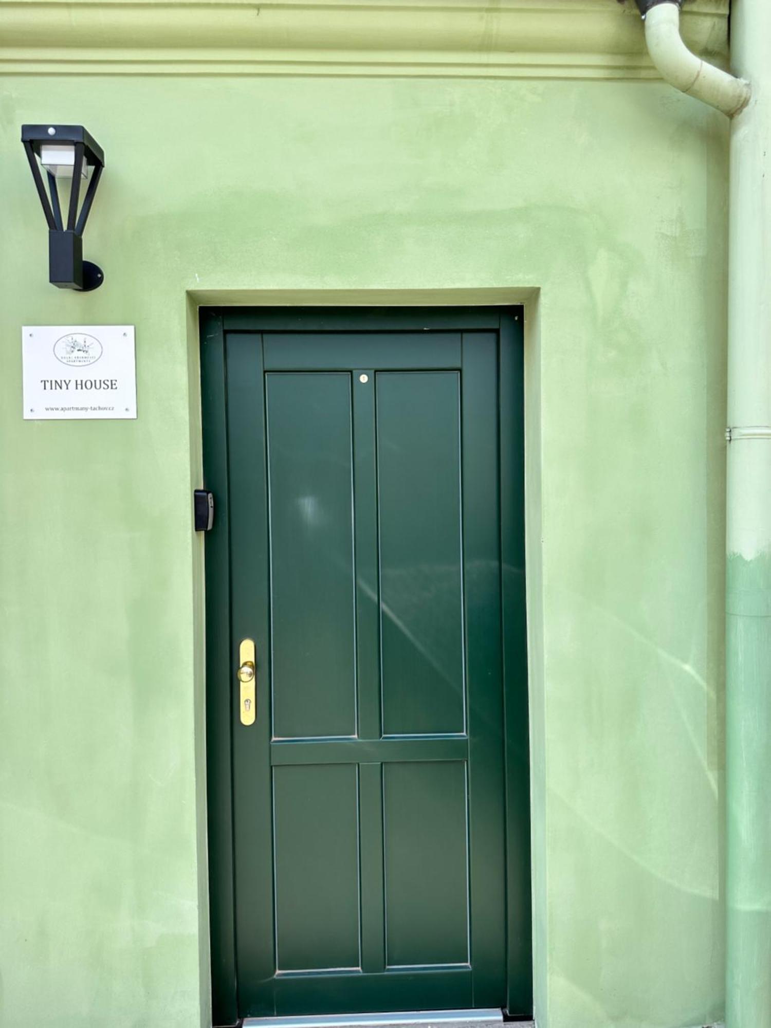Apartmany Tachov - Tiny House ภายนอก รูปภาพ